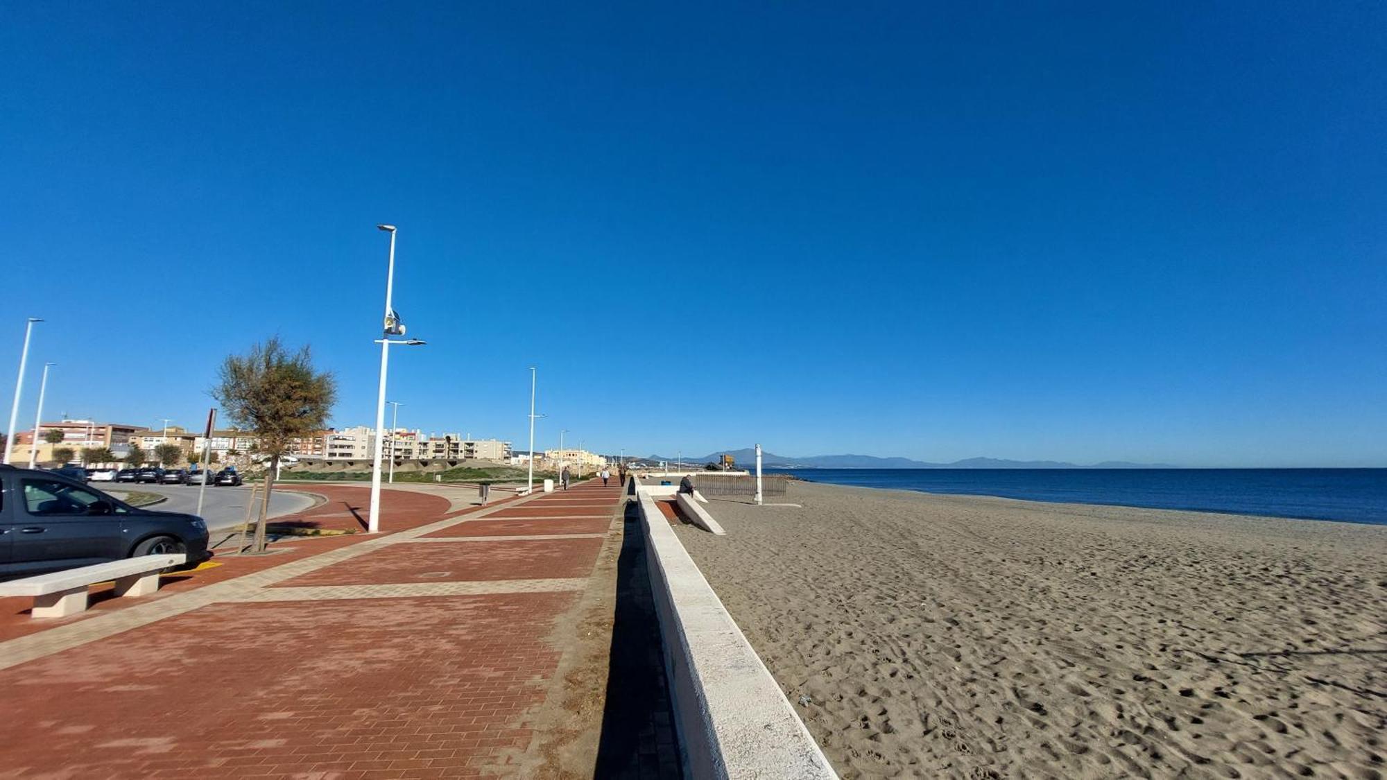 En Poniente Vila La Línea de la Concepción Exterior foto