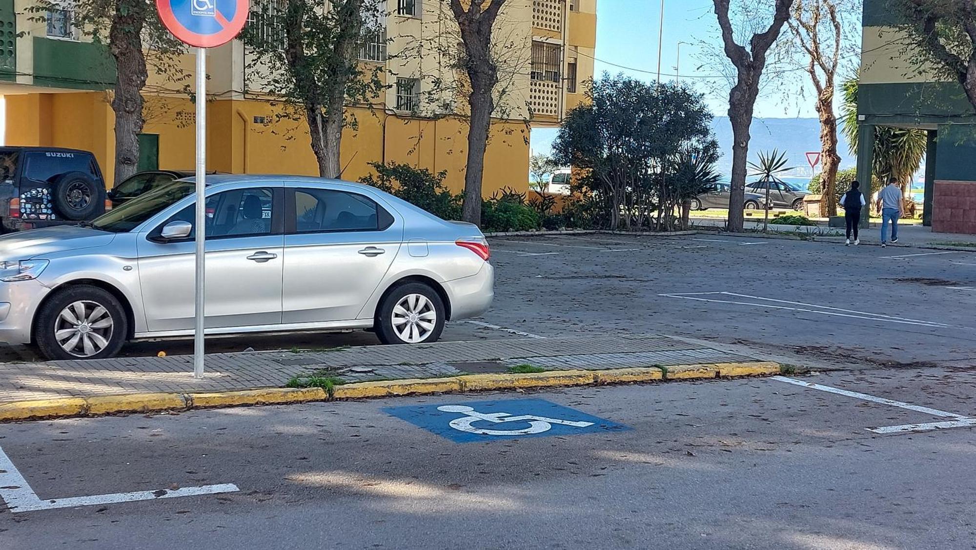En Poniente Vila La Línea de la Concepción Exterior foto