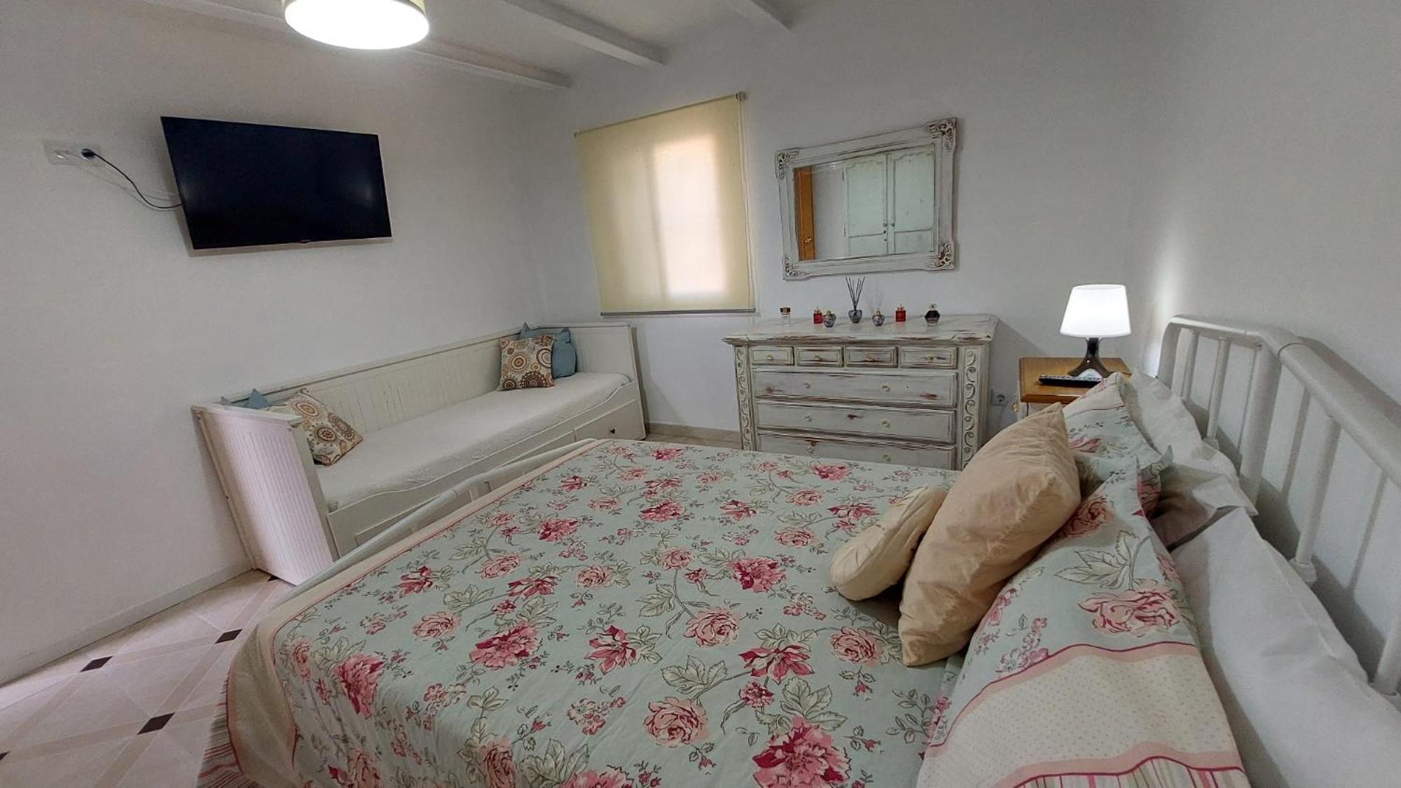 En Poniente Vila La Línea de la Concepción Exterior foto