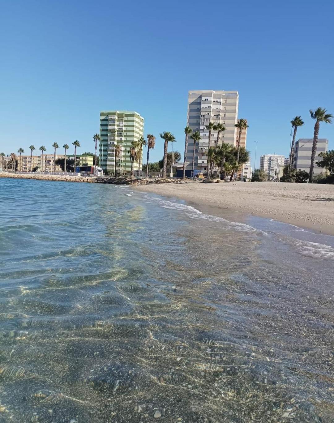 En Poniente Vila La Línea de la Concepción Exterior foto